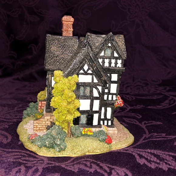 Lilliput Lane The Priests House - Picture 2 of 6